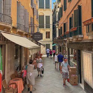 Meet your Posher, Inga